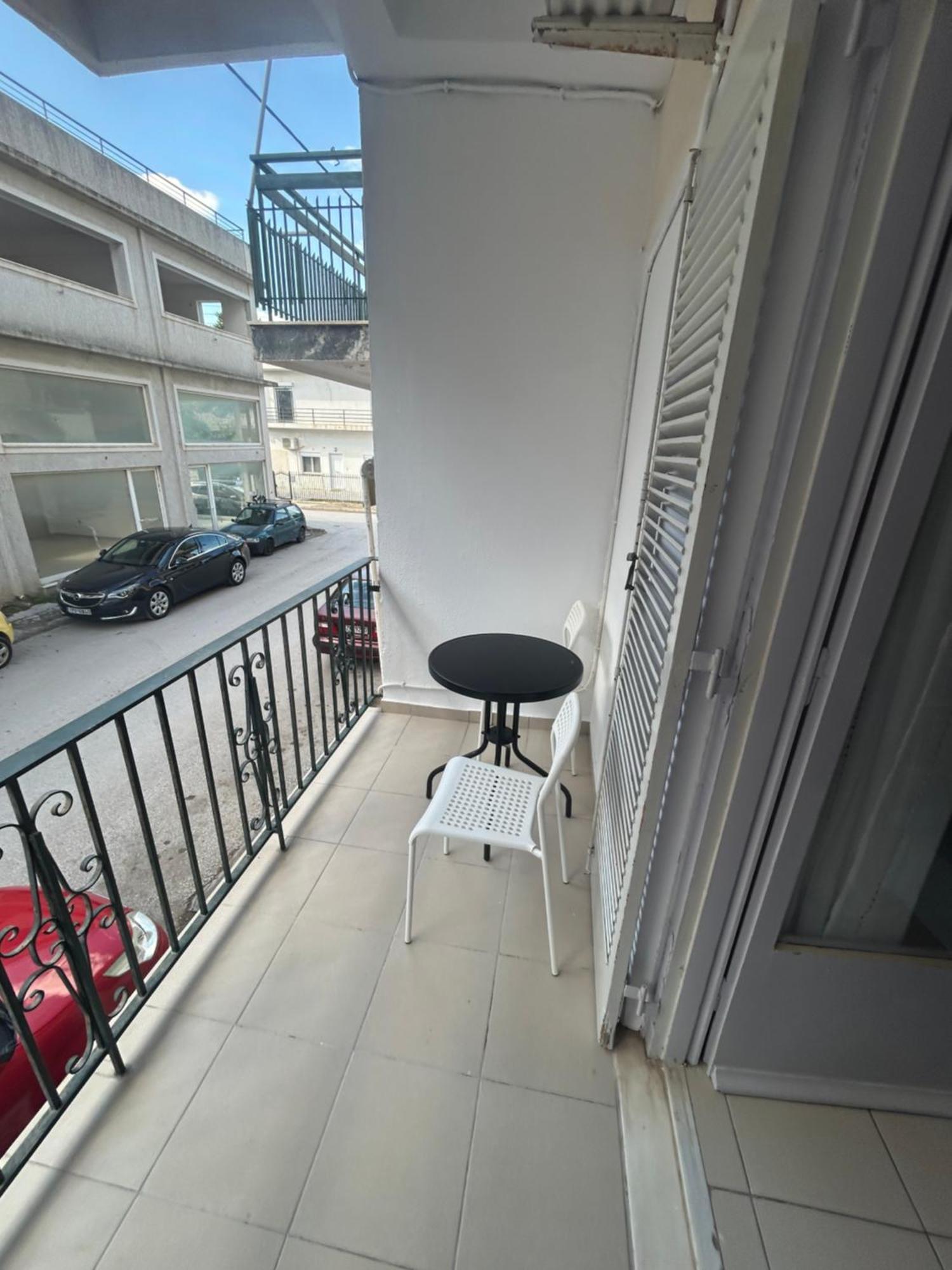 Aktis Apartment 3 Near Airport Artemida  Exterior photo